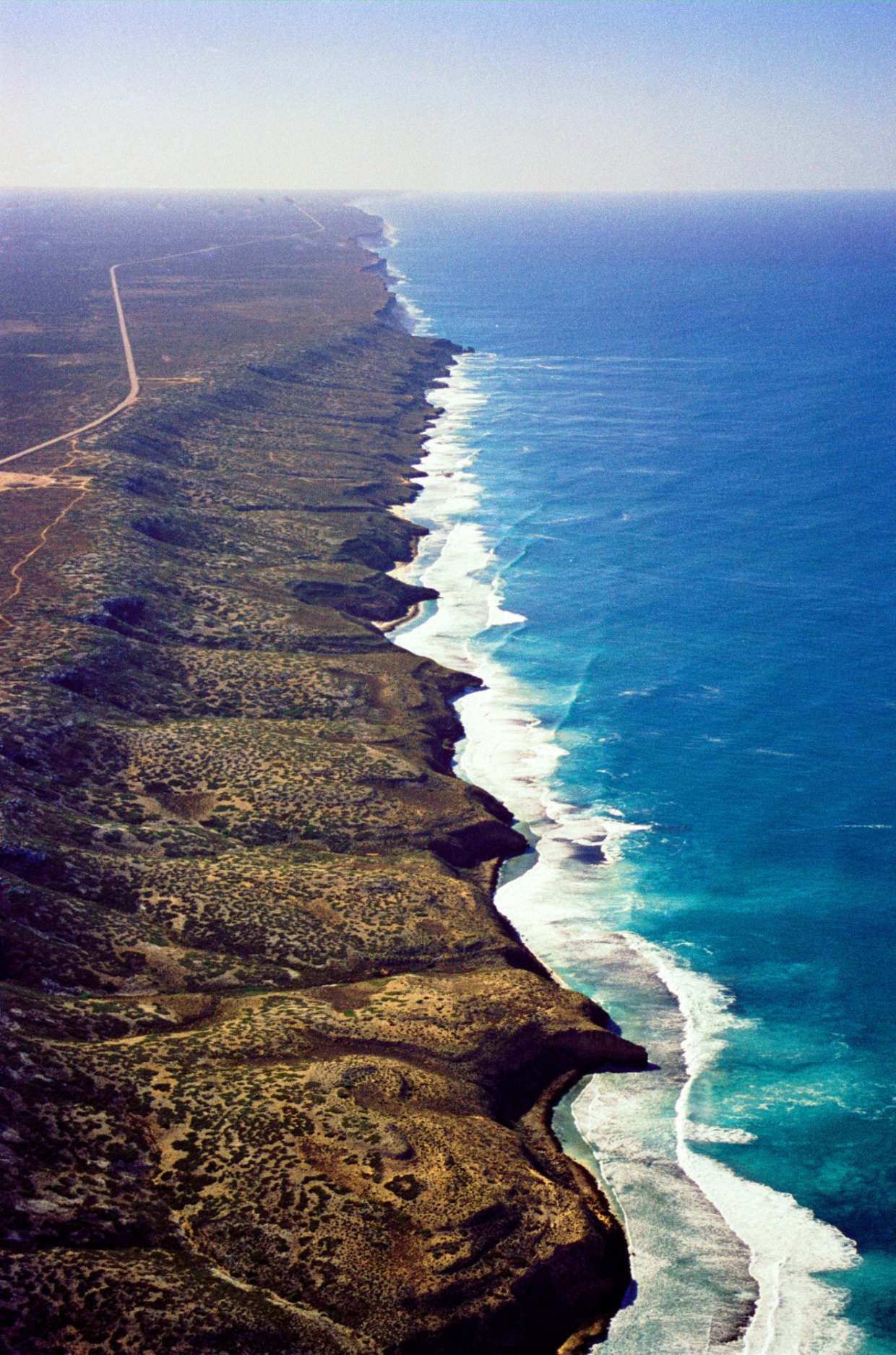 Nullarbor road trip along the Great Australian Bight: Whale watching and  limestone cliffs