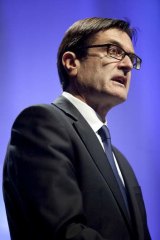 Climate Change Minister Greg Combet said the government's renewable energy target would remain at the current level.