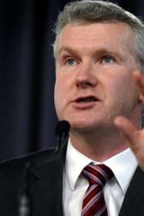 gay military dating app