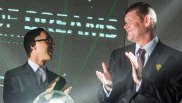 Lawrence Ho and James Packer at a news conference in Manila in 2012. 