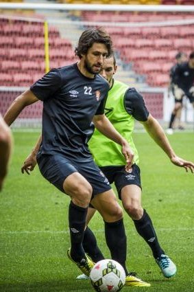 Thomas ?Broich trains with his Roar teammates ahead of their opening A-League match at Suncorp Stadium.