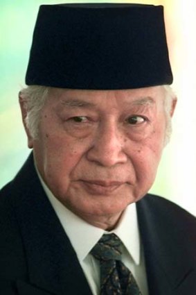 Former Indonesian president Suharto: allegedly offered suitcases of cash.