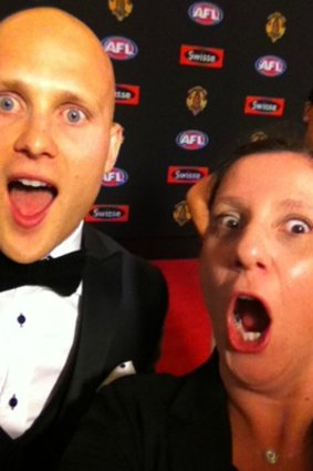 Brownlow favourite, and all round good sport, Gary Ablett Jnr, struck a pose with 3AW's red carpet reporter Donna Demaio.