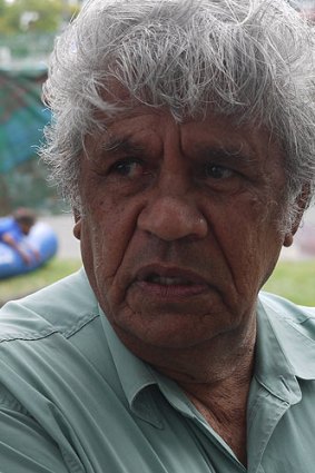 Jaggera elder Uncle Des Sandy explains why the community agreed to let council officers clean up the tent embassy.