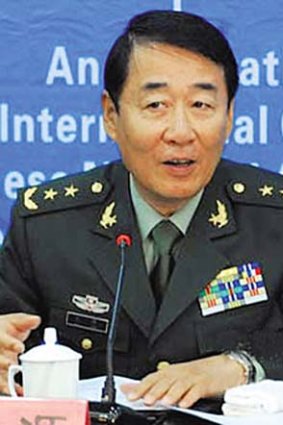 "I'd rather risk losing my position than refrain from fighting corruption to the end" ... General Liu Yuan.