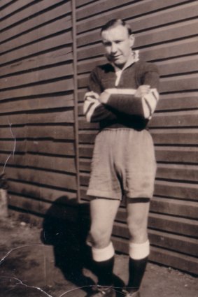 Jim Woods, in the 1930s, playing football in the Maher Cup for Temora.