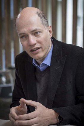 Alain de Botton.