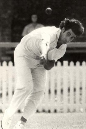Dedicated &#8230; fast bowler Len Pascoe in action in 1981.