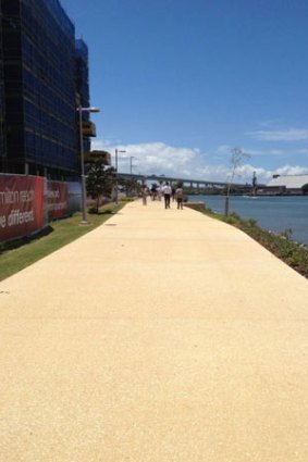 A photo posted on the Twitter account of Channel 9 reporter Simon Ward shows the newly opened section of Brisbane Riverwalk at Hamilton.