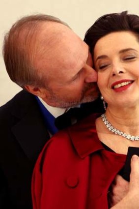 Isabella Rossellini and William Hurt in Late Bloomers.