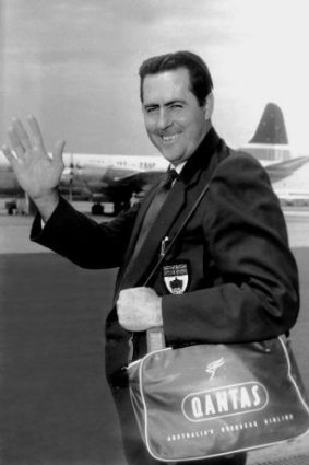 Jack Brabham at Sydney's Mascot Airport on 3 January 1960 en route to New Zealand for the Auckland Grand Prix.