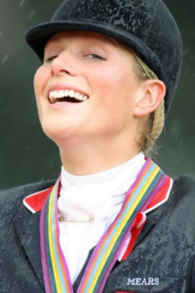 Zara Phillips will marry rugby star Mike Tindall between equestrian commitments.