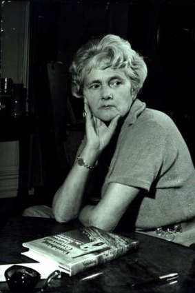 British writer Dame Daphne du Maurier. Her novels and short stories included <em>The Birds</em> (1952) and <em>Rebecca</em> (1938).
