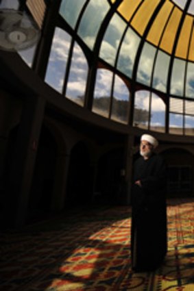 Sheik Fehmi Naji El-Imam at Preston Mosque.