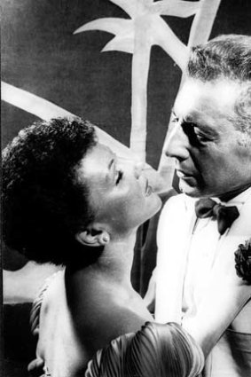 Enzio Pinza embraces Mary Martin in a scene from the original Broadway production.