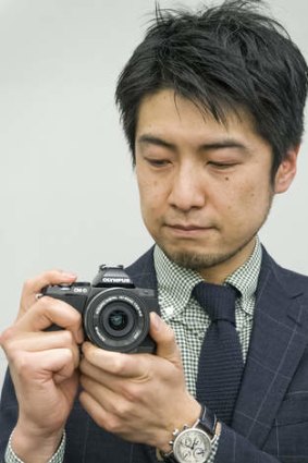Daisuke Tainaka with the Olympus OMD E-M10.