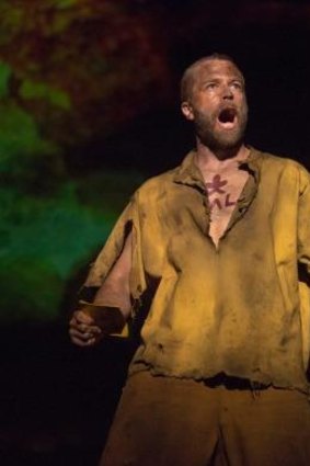 WAAPA graduate Simon Gleeson stars as Jean Valjean.