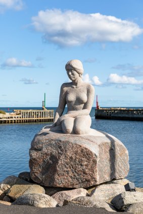 And the new granite sculpture in Asaa Harbour made by Palle Mork.