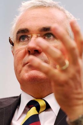 Independent Andrew Wilkie recorded a YouTube video in support of landmark federal school funding reforms.
