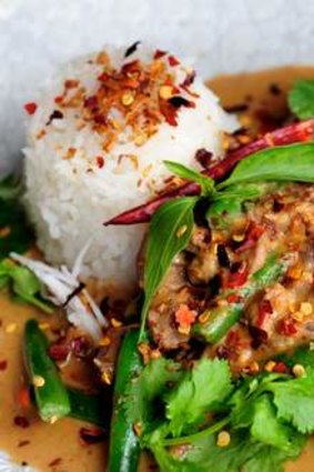Bangpop's red curry with mint.