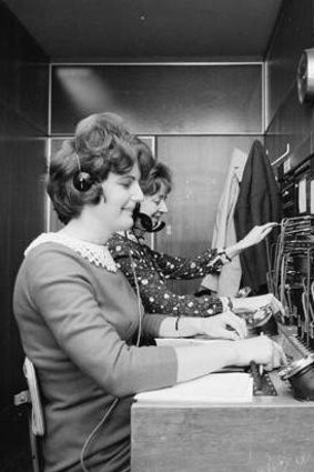 Women operate a switchboard in Canberra in 1967. Source: National Archives of Australia, image no. A7973, INT971/1