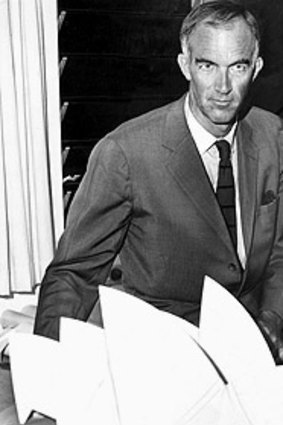 Joern Utzon with a model of the Sydney Opera House in 1966.
