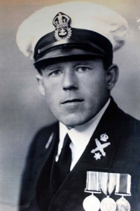 Royal Australian Navy service ... Mr Choules also nfought with the British Navy in World War I.