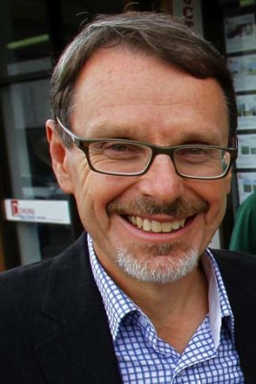 "Our concern is that he is so obsessive that he might be tempted to trade off other important environmental outcomes": NSW Greens MP John Kaye.