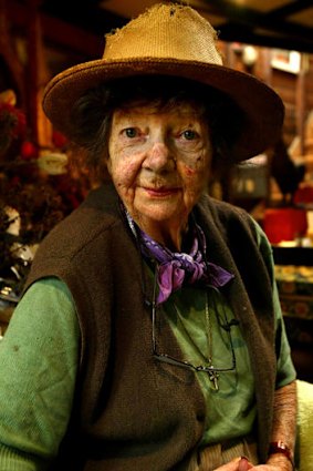 Margaret Olley in her studio in Paddington.