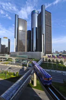 The monorail links several landmarks near the waterfront in Detroit.