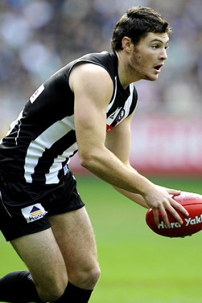 Marty Clarke in action for Collingwood in 2009.