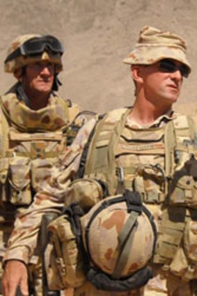 Lieutenant Colonel Stuart Yeaman, then-Commander of the Reconstruction Task Force 4 and Lieutenant General David Hurley, Chief of Joint Operations in former Taliban territory, Oruzgan Province, Afghanistan.