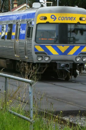 A Comeng Connex train