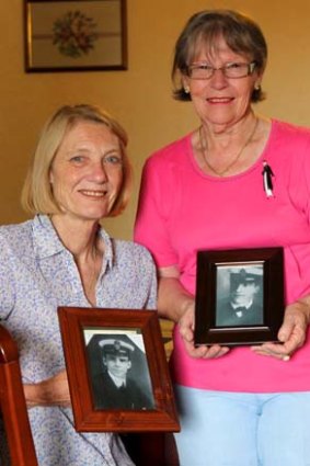 Robyn Rosenstrauss, left, whose great uncle was Fettes, and Vera Ryan, a relative of crewman Jack Messenger.