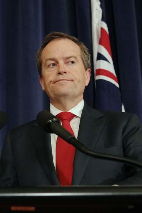 "The Abbott government's border protection policy is in tatters": Labor leader Bill Shorten.