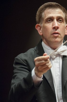 Nicholas Milton conducting the Canberra Symphony Orchestra.