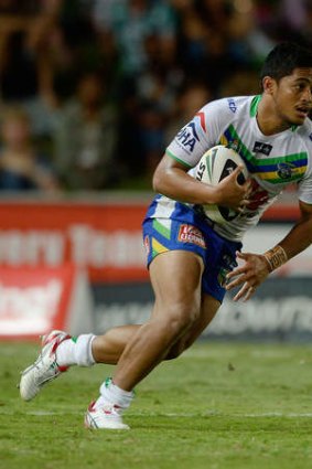 Anthony Milford in action against the Cowboys.