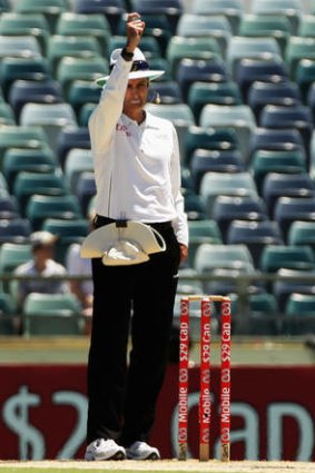 Back in the frame: Billy Bowden.