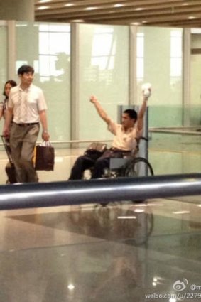Ji Zhongxing moments before detonating a bomb at Beijing airport.