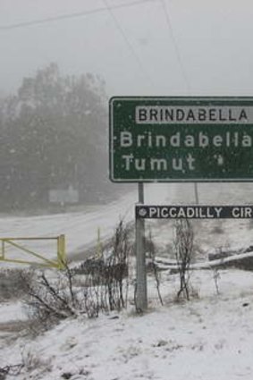 Piccadilly Circus ... One of the first spots that Canberrans head to when snow is seen on the Brindabellas.