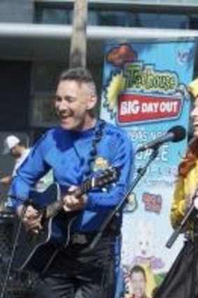 Live in Canada: In Toronto the Wiggles played to 20,000 children over two days.