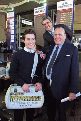 Family business … Waterhouse with his father Robbie and grandfather Bill at Rosehill in 2001 …