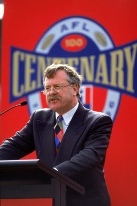 Former AFL chief executive and chairman Ross Oakley.