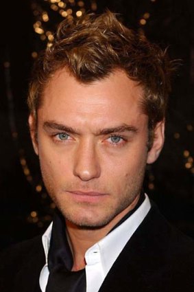 Jude Law ... settled his lawsuit with News Corp.