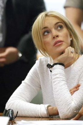 Actress Lindsay Lohan has filmed a promotional video for Air New Zealand while under house arrest and just hours before a court appearance.