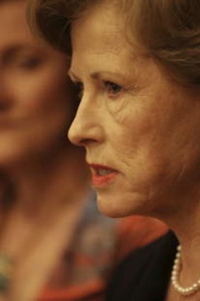 Greens leader Senator Christine Milne says Australia should confront Sri Lanka over alleged human rights abuses.