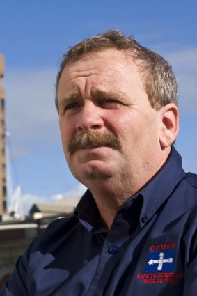 Building watchdog charges union boss