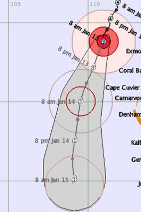 Cyclone Narelle is expected to continue to weaken as it passes off the WA coast.