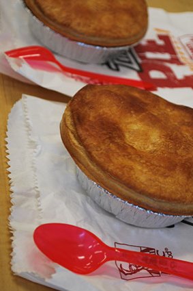 One big positive of the pie is the incredibly crisp and crunchy pastry on top. Under the foil, not so much.