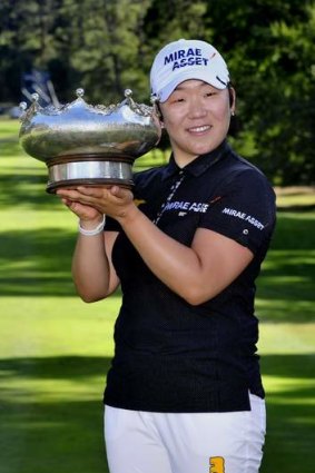 Jiyai Shin with the Women's Australian Open trophy.
